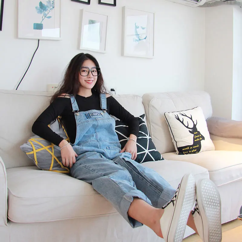 Spring and Autumn new style student loosens high waist to reduce the age of jean overalls female jumpsuit
Spring and Autumn new style student loosens high waist to reduce the age of jean overalls female jumpsuit