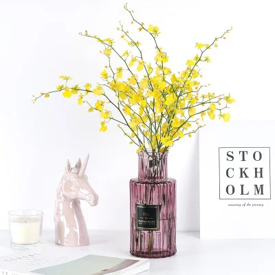 Nordic Vertical Vase Glass European Retro Colored Glass Vase Home Decoration Vases Striped Glass Ornaments Room Decoration
Nordic Vertical Vase Glass European Retro Colored Glass Vase Home Decoration Vases Striped Glass Ornaments Room Decoration