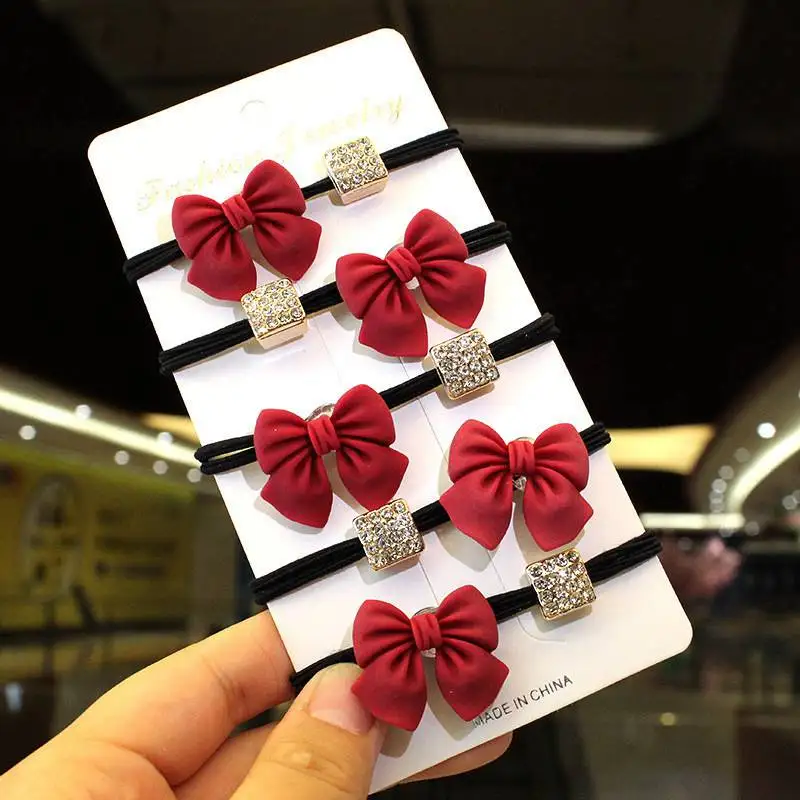 5 PCS Fashion Red Bow Hair Circle Diamond Block Stretchy Hair Bobbles Girls Hairbands Ponytail 
5 PCS Fashion Red Bow Hair Circle Diamond Block Stretchy Hair Bobbles Girls Hairbands Ponytail