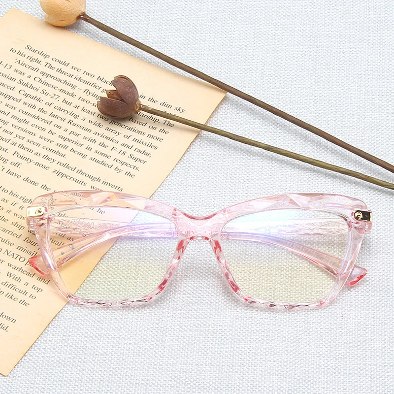 2020 cat's eye transparent glasses fashion square glasses frame women's sexy glasses optical computer glasses 
2020 cat's eye transparent glasses fashion square glasses frame women's sexy glasses optical computer glasses