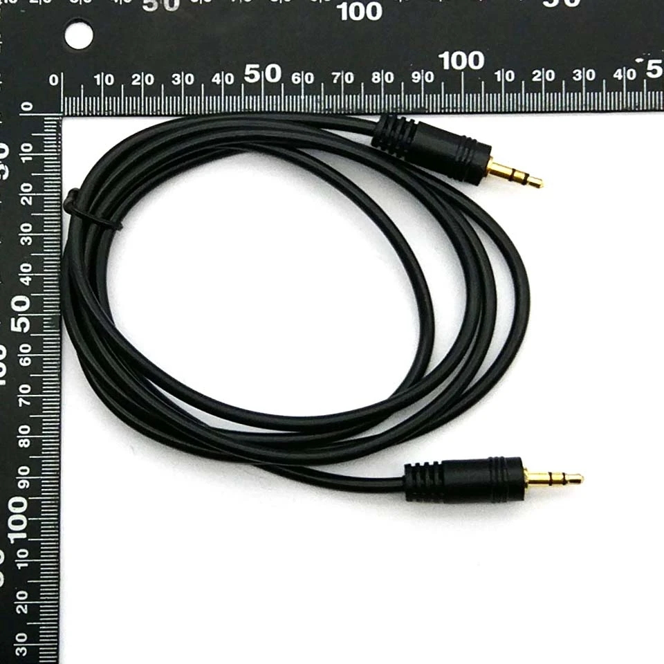 3,5mm Jack Male zu Male Aux Hilfskabel Stereo Audio Kabel für Telefon MP3 Neu 