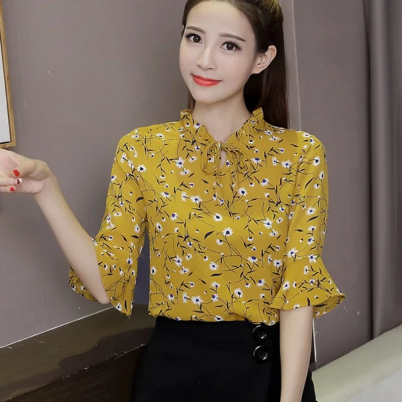 

Casual Chiffon Blouse Women Vintage Floral Print Blouse Lady Summer Flare Sleeve Shirt 2020 New