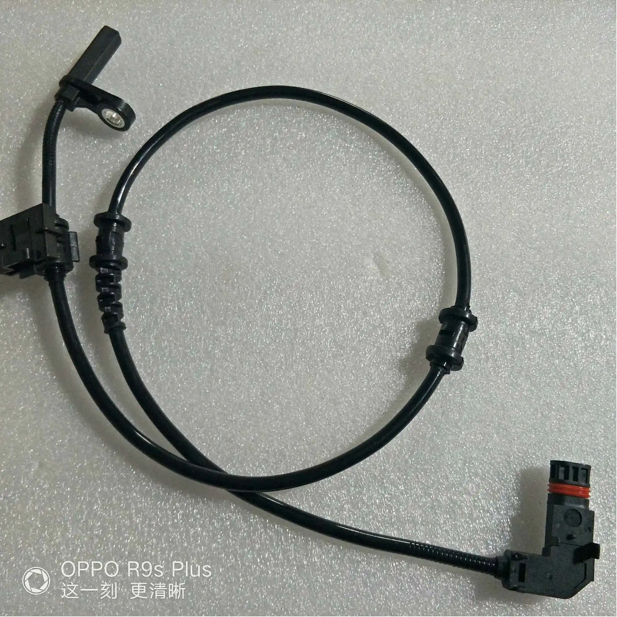 Rear L/R Wheel Speed ABS Sensor For Chrysler 300 Dodge Magnum Charger OEM:4779382AC 4779382AA 4779382AB
Rear L/R Wheel Speed ABS Sensor For Chrysler 300 Dodge Magnum Charger OEM:4779382AC 4779382AA 4779382AB