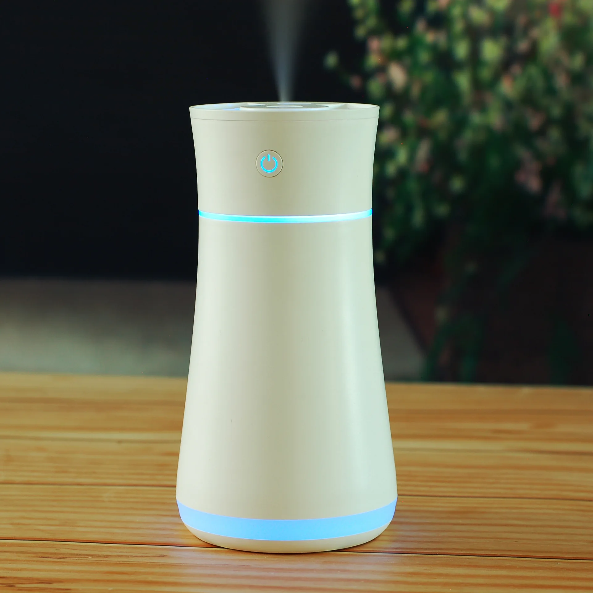 Car Air Humidifier USB Mini Mist Maker Desktop 3 In 1 Multifunctional Electric Humidifier Essential Aroma Oil Diffuser 300ML
Car Air Humidifier USB Mini Mist Maker Desktop 3 In 1 Multifunctional Electric Humidifier Essential Aroma Oil Diffuser 300ML