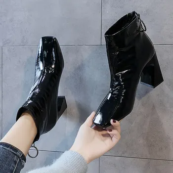 High-heeled female 2019 autumn and winter new net red thin section nude color short boots patent leather thick with wild boots
High-heeled female 2019 autumn and winter new net red thin section nude color short boots patent leather thick with wild boots