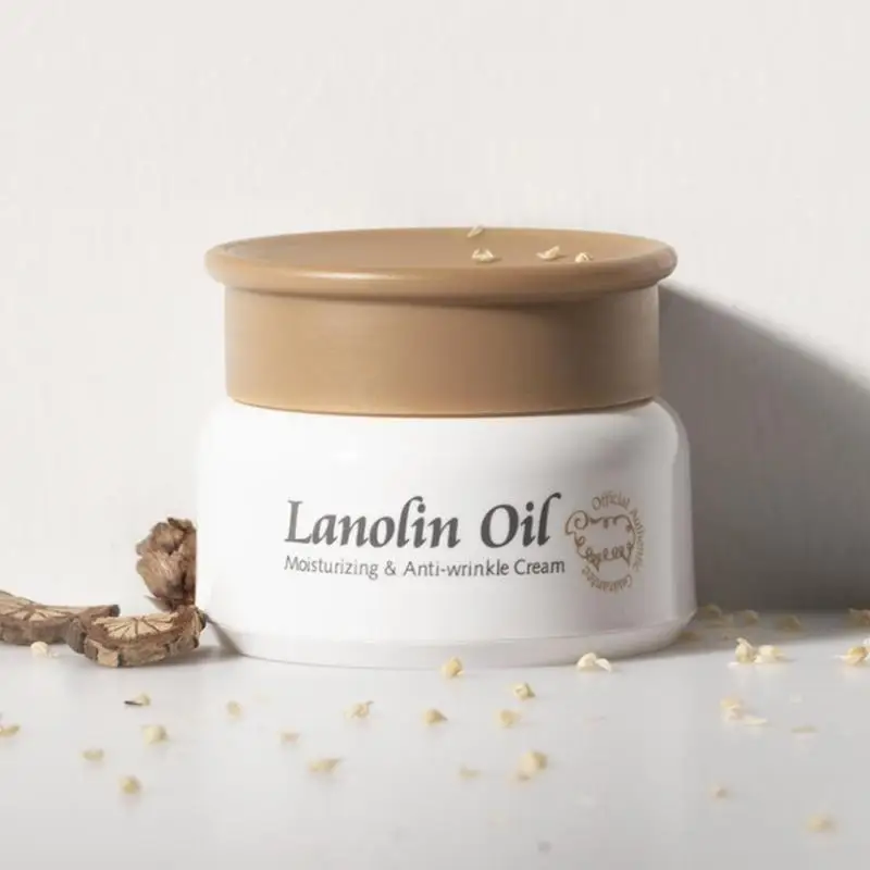 35g Sheep Oil Cream Moisturizing Oil Control Hydrating Anti-wrinkle Girl‘s Cream
35g Sheep Oil Cream Moisturizing Oil Control Hydrating Anti-wrinkle Girl‘s Cream