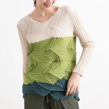 Long Sleeve Women's Top Spring and Autumn 2019 New Color Matching Irregular Pleats Color Matching Bottoming Blouse Women
Long Sleeve Women's Top Spring and Autumn 2019 New Color Matching Irregular Pleats Color Matching Bottoming Blouse Women