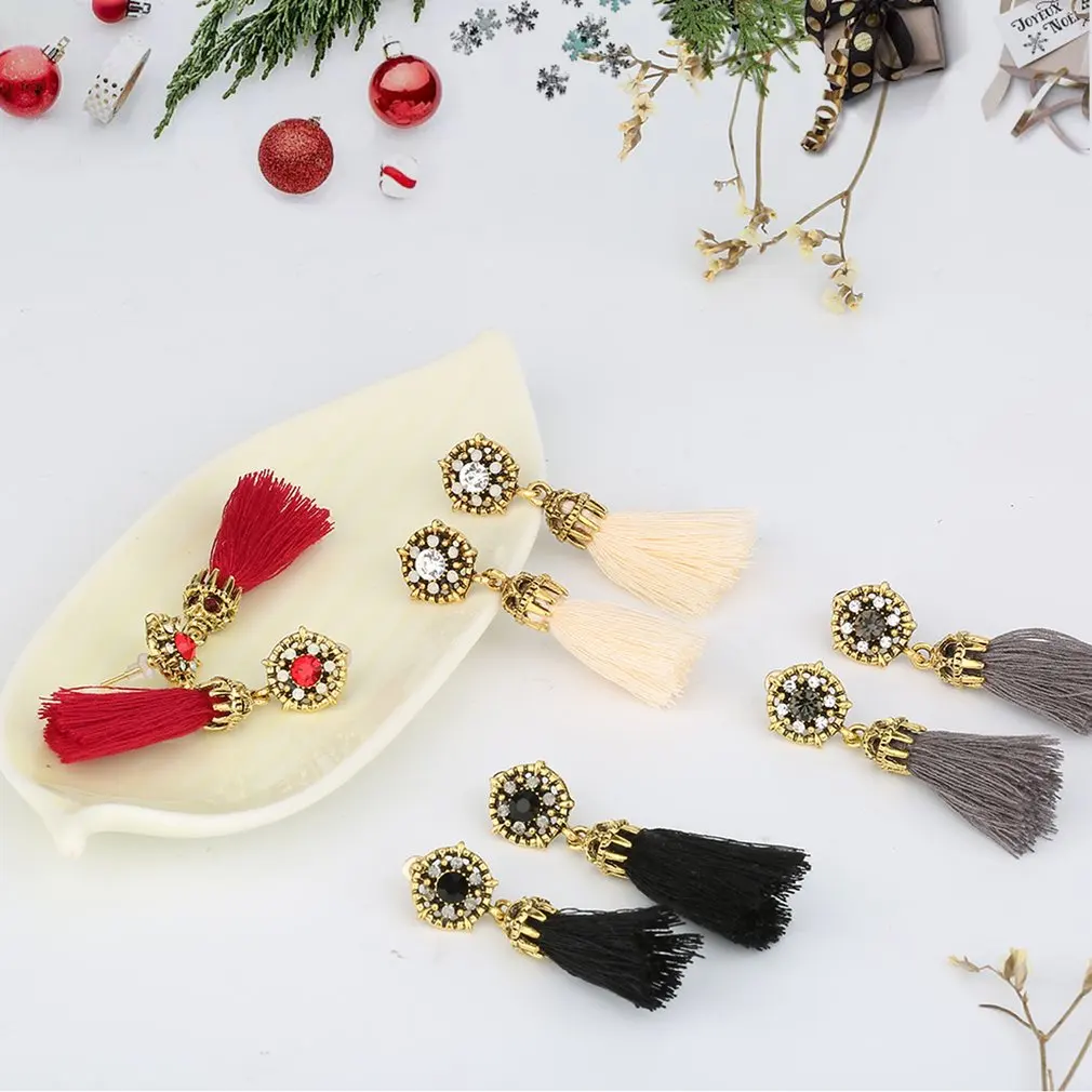 GENBOLI Bohemian Crystal Long Tassel Earrings Black Blue Red Pink Silk Fabric Drop Dangle Earrings Women Jewelry For Party Beach
GENBOLI Bohemian Crystal Long Tassel Earrings Black Blue Red Pink Silk Fabric Drop Dangle Earrings Women Jewelry For Party Beach