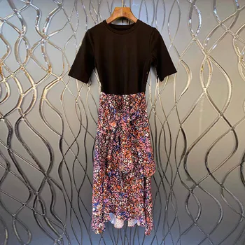2020 Spring / Summer New Irregular Stitching Printing Sweet Two-piece Sleeved Women's Dress
2020 Spring / Summer New Irregular Stitching Printing Sweet Two-piece Sleeved Women's Dress
