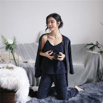 Fiklyc Pajamas Women's Autumn And Winter Sexy Sling Robe Three-Piece Snow Velvet Home Service Long-Sleeved Plush Pajamas Cotton
Fiklyc Pajamas Women's Autumn And Winter Sexy Sling Robe Three-Piece Snow Velvet Home Service Long-Sleeved Plush Pajamas Cotton