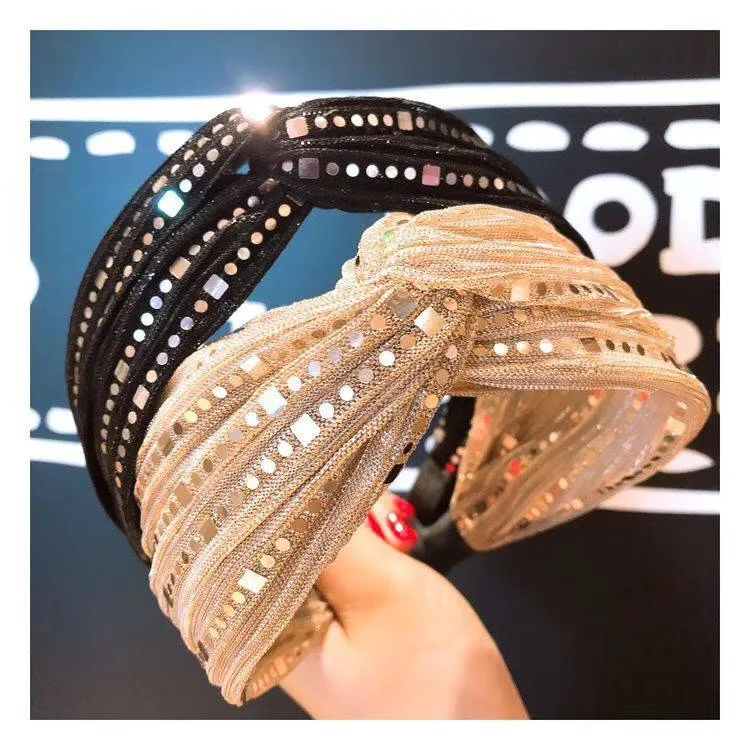 Korea Bright Silk Wide Side Cross Hairbands Sequin Hair Accessories Hairband for Girls Flower Crown Headbands For Women 
Korea Bright Silk Wide Side Cross Hairbands Sequin Hair Accessories Hairband for Girls Flower Crown Headbands For Women