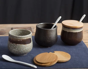 200ml creative Japanese-style oil and salt shaker seasoning pot ceramic pepper pot seasoning bottle single household kitchen
200ml creative Japanese-style oil and salt shaker seasoning pot ceramic pepper pot seasoning bottle single household kitchen