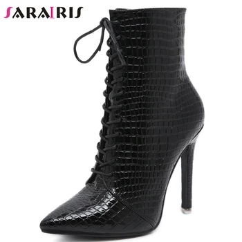 

SaraIris Mature Pointed Toe Ol Boots Women Thin High Heels Autumn Boots Ladies Autumn Fretwork Ankle Shoes