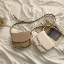 Small Bag Female Messenger Bag New Fashion Small Square Bag Versatile Ins Simple Single Shoulder Messenger Bag
Small Bag Female Messenger Bag New Fashion Small Square Bag Versatile Ins Simple Single Shoulder Messenger Bag