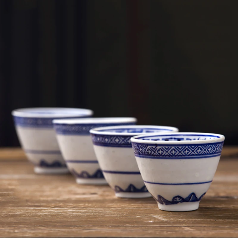 

80ml Jingdezhen Hollow Blue and White Porcelain Tea Bowl Chinese Dragon Teacup Ceramic Sake Cup Drinkware Teacup Vintage Teaware