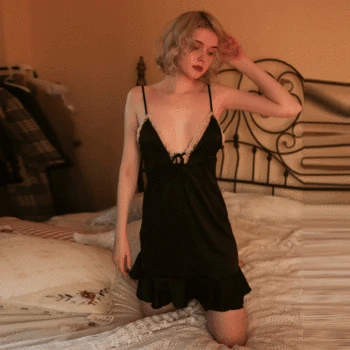 Sexy Pajamas Sexy Deep V Back Passion Stitching Backless Halter Nightdress Set Ladies Lingerie
Sexy Pajamas Sexy Deep V Back Passion Stitching Backless Halter Nightdress Set Ladies Lingerie