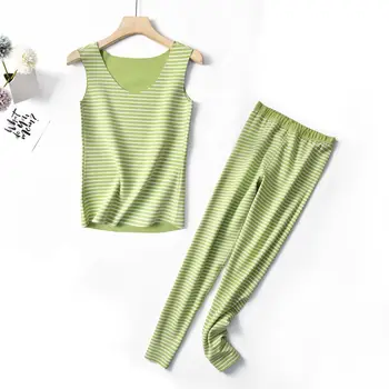 Autumn and winter double-sided German velvet warm suit women's round neck striped sleeveless top warm two-piece leggings
Autumn and winter double-sided German velvet warm suit women's round neck striped sleeveless top warm two-piece leggings