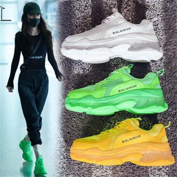 Best selling retro F men's and women's flat casual shoes large thick-soled high heels size 36-45 
Best selling retro F men's and women's flat casual shoes large thick-soled high heels size 36-45