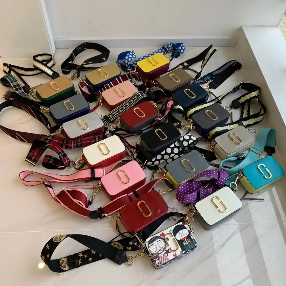 DBJ Designer small handbag ladies Messenger bag shoulder camera bag mini wallet Messenger bag ladies clutch bag double zipper
DBJ Designer small handbag ladies Messenger bag shoulder camera bag mini wallet Messenger bag ladies clutch bag double zipper