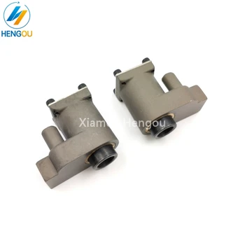 1 PAIR free shipping Ryobi 520 suckerbase 5522 35 134 Ryobi sucker parts
1 PAIR free shipping Ryobi 520 suckerbase 5522 35 134 Ryobi sucker parts