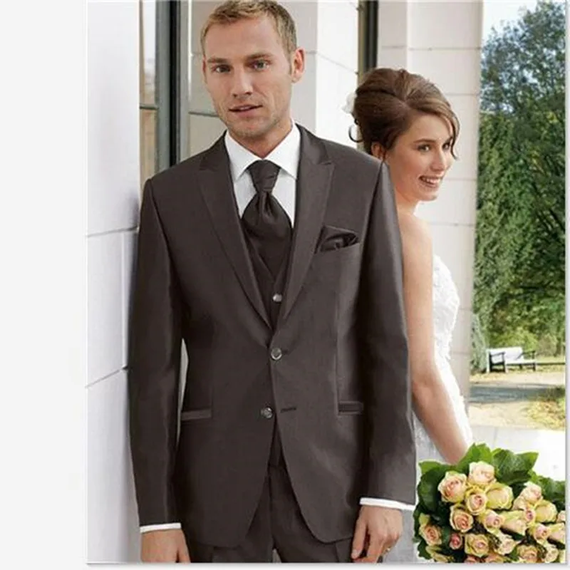 Costume Homme Mens Suits (Jacket+Pants+vest) Groom Tuxedo Chocolate Groomsmen Peak Lapel Wedding/Dinner Best Man Bridegroom
Costume Homme Mens Suits (Jacket+Pants+vest) Groom Tuxedo Chocolate Groomsmen Peak Lapel Wedding/Dinner Best Man Bridegroom