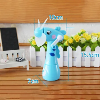 Mini Fan Cartoon Giraffes Portable Handheld Desk Humidification Kid Toy Handheld Water Mist Fan For Child Green 
Mini Fan Cartoon Giraffes Portable Handheld Desk Humidification Kid Toy Handheld Water Mist Fan For Child Green