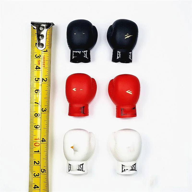 

1/6 Professional Boxing Gloves For Soldiers Fighting Gloves Miniature Model Of Gloves for 12 inches Action Figure