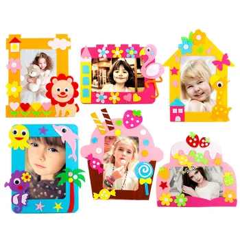 6pcs Kids Cartoon DIY Non-woven Photo Frame 3D Handmade Cloth Felt Applique Sticker Picture Frame Material Package Craft Toy
6pcs Kids Cartoon DIY Non-woven Photo Frame 3D Handmade Cloth Felt Applique Sticker Picture Frame Material Package Craft Toy