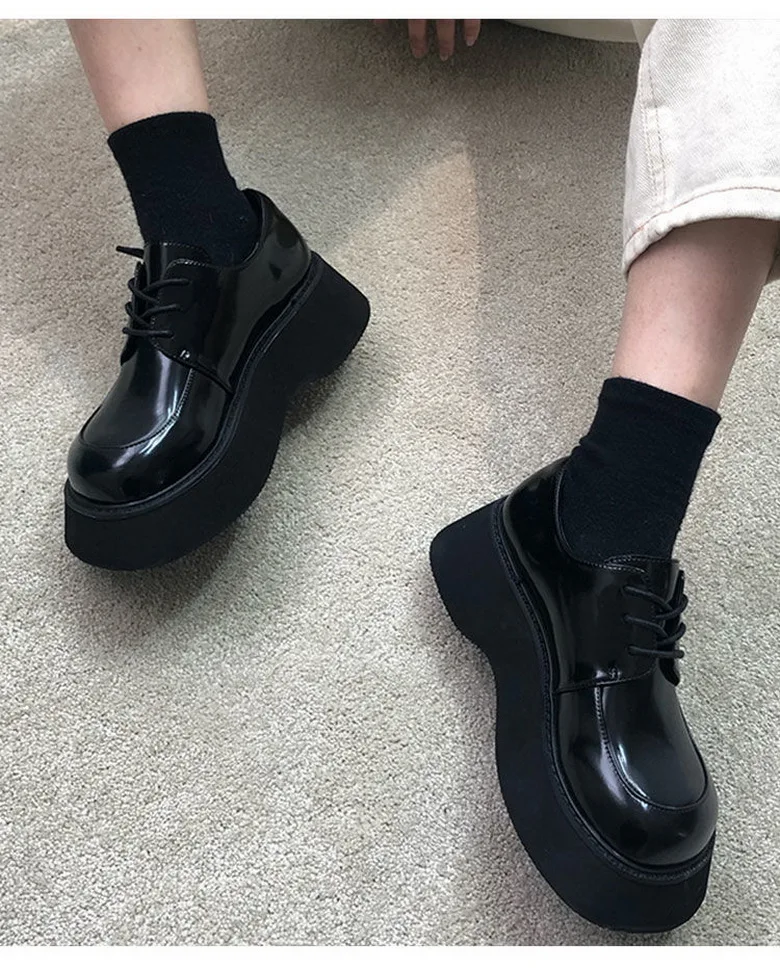 Platforms Shoes Women Bottom Heels Woman Autumn Shoes Round Big toe Shoe British Style Girls Faves Footwear Slip On Black