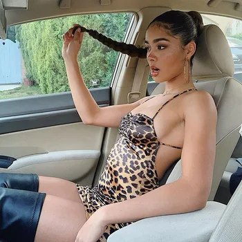 BKLD Leopard Print Spaghetti Strap Sexy Dress Women 2020 Summer Sleeveless V-Neck Ruched Backless Bodycon Mini Satin Dress Women
BKLD Leopard Print Spaghetti Strap Sexy Dress Women 2020 Summer Sleeveless V-Neck Ruched Backless Bodycon Mini Satin Dress Women