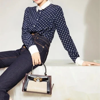 Vintage OL Women's Blouse 2020 New Polka Dot Print Ladies Long Sleeve White Turn-down Collar Shirt Female Casual Shirts And Top
Vintage OL Women's Blouse 2020 New Polka Dot Print Ladies Long Sleeve White Turn-down Collar Shirt Female Casual Shirts And Top