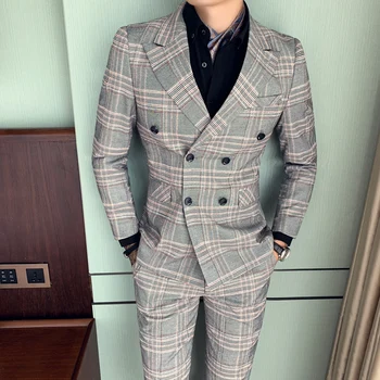 2020 Ternos Masculinos Men's Designer New Double-Breasted Suit Plaid Business Casual Men's Tuxedo Groom Wedding Dress Men's Suit 
2020 Ternos Masculinos Men's Designer New Double-Breasted Suit Plaid Business Casual Men's Tuxedo Groom Wedding Dress Men's Suit