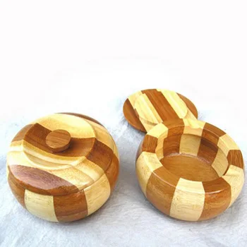 New Style Creative Durable Portable Bamboo Ashtray With Lid Round Cigarette Accessories Natural Environmental Protection
New Style Creative Durable Portable Bamboo Ashtray With Lid Round Cigarette Accessories Natural Environmental Protection