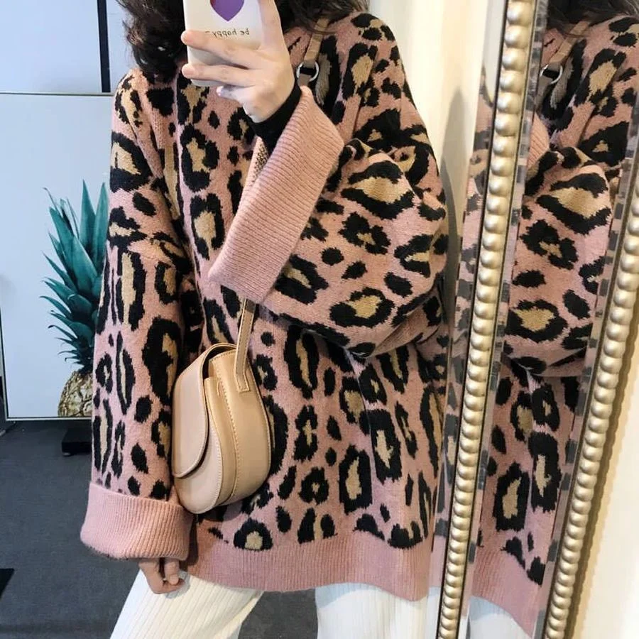 2021 Autumn and Winter New Sweater Leopard Print Lazy Knit Pullover Commuter Loose Sweater Temperament Commuter Top Women
2021 Autumn and Winter New Sweater Leopard Print Lazy Knit Pullover Commuter Loose Sweater Temperament Commuter Top Women