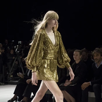 Glitter Sequined Party Dress Women Summer Deep V Neck Lanter Sleeve Sexy Gold Short Club Mini Ladies Dress
Glitter Sequined Party Dress Women Summer Deep V Neck Lanter Sleeve Sexy Gold Short Club Mini Ladies Dress