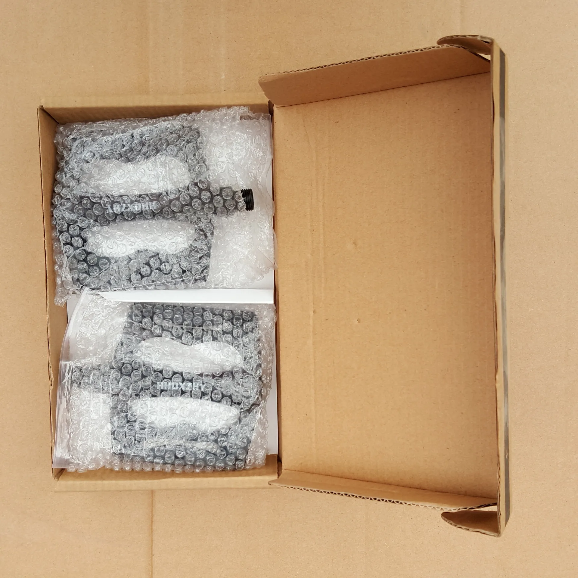 Country Feather Car Industry Mountain Fixed Gear Road Bike Aluminum Alloy Pedal Bicycle Pedal Color Price of One Pair 
Country Feather Car Industry Mountain Fixed Gear Road Bike Aluminum Alloy Pedal Bicycle Pedal Color Price of One Pair