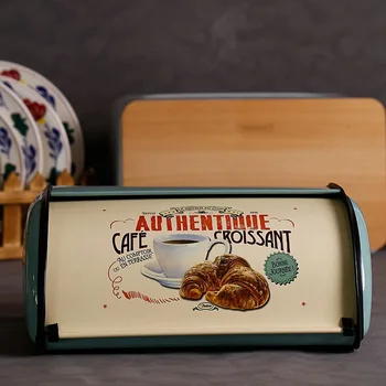 French Vintage Bread Box European Roll Top Metal Flip-baked Bread box Coated Bread Iron Snack Boxes For Kitchen Home Decor
French Vintage Bread Box European Roll Top Metal Flip-baked Bread box Coated Bread Iron Snack Boxes For Kitchen Home Decor