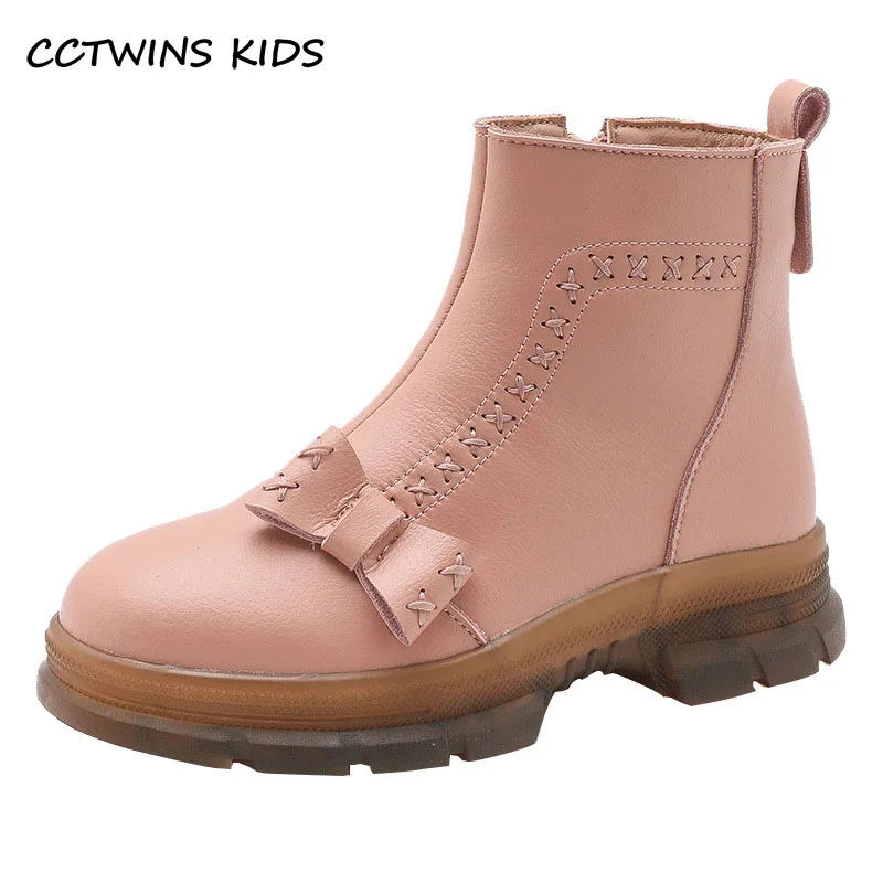 CCTWINS Kids Boots 2020 Winter Girls Fashion Boots Genuine Leather Baby Shoes Brand Shoes Children Butterfly Pink Boots FB1919
CCTWINS Kids Boots 2020 Winter Girls Fashion Boots Genuine Leather Baby Shoes Brand Shoes Children Butterfly Pink Boots FB1919