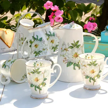 FASHION HOUSEHOLD WATER WARE SET CERAMIC MUG WITH METAL RACK GIFT PORCELAIN BONE CHINA COLD WATER POT COFFEE CUPS SET
FASHION HOUSEHOLD WATER WARE SET CERAMIC MUG WITH METAL RACK GIFT PORCELAIN BONE CHINA COLD WATER POT COFFEE CUPS SET