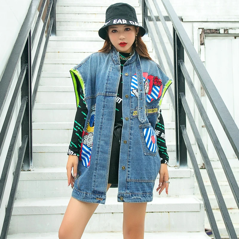 Autumn loose cartoon sequined denim jacket stand-up collar age reduction chic sleeveless hip-hop heavy industry tide brand vest
Autumn loose cartoon sequined denim jacket stand-up collar age reduction chic sleeveless hip-hop heavy industry tide brand vest