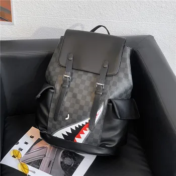 Top quality black color pu leather men backpack outdoor Large Capacity Vintage School Bag for male 0824-21 
Top quality black color pu leather men backpack outdoor Large Capacity Vintage School Bag for male 0824-21