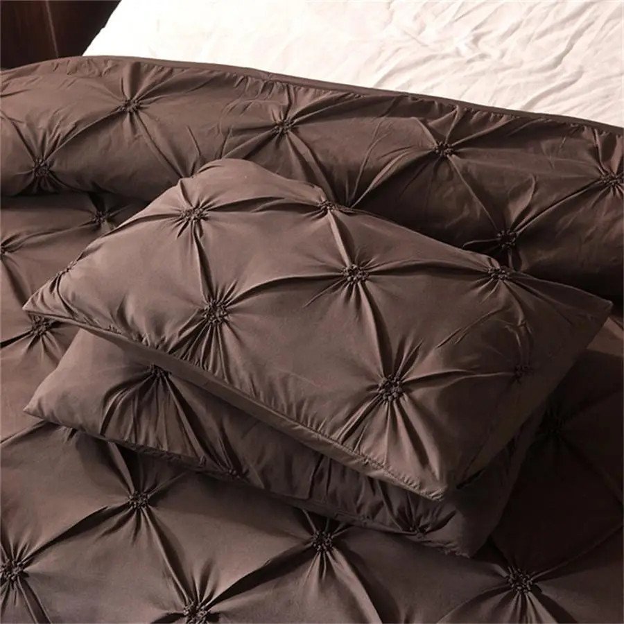 Refined Pleat Texture Bedding