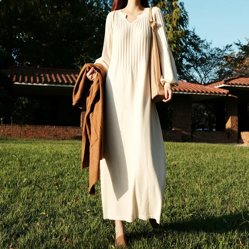 LANMREM 2020 Autumn And Winter New Fashion Solid Color V-neck Trumpet Sleeves In The Long Paragraph Bottom Dress Female PB594
LANMREM 2020 Autumn And Winter New Fashion Solid Color V-neck Trumpet Sleeves In The Long Paragraph Bottom Dress Female PB594