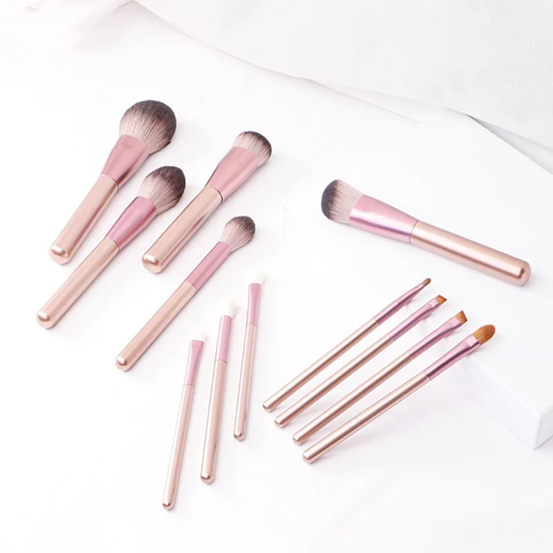 12Pcs High end Makeup Brushes Set Powder Foundation Brush Eyeshadow Lip Brush Flat Foundation Brush Complete Cosmetic Tool
12Pcs High end Makeup Brushes Set Powder Foundation Brush Eyeshadow Lip Brush Flat Foundation Brush Complete Cosmetic Tool