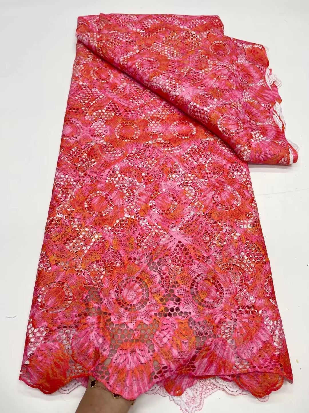 Latest African Cord Guipure Lace Best Quality Colorful Dubai Style Nigerian Water Soluble Lace Fabrics
Latest African Cord Guipure Lace Best Quality Colorful Dubai Style Nigerian Water Soluble Lace Fabrics