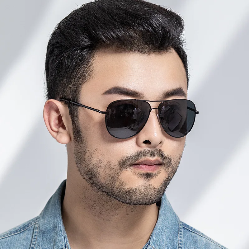 Men's HD Polarized Lens Driving Night Vision Mirror Fashion Trend Retro Sunglasses UV Protection Fishing Glasses Clip on Glasses
Men's HD Polarized Lens Driving Night Vision Mirror Fashion Trend Retro Sunglasses UV Protection Fishing Glasses Clip on Glasses