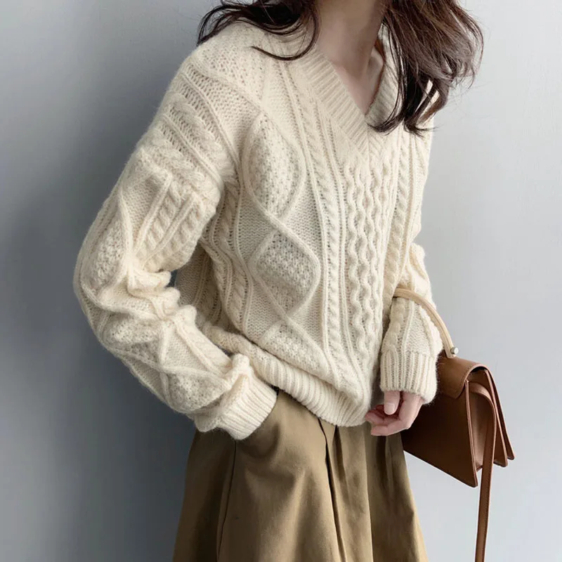 MY920 Autumn Winter Warm V Neck Korean Chic Twist Cable Pattern Candy Color Sweater Pullovers
MY920 Autumn Winter Warm V Neck Korean Chic Twist Cable Pattern Candy Color Sweater Pullovers