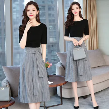 2020 Spring Vintage Korean Midi Sundress Summer Plus Size Office Lady Two-piece Suit Elegant Women Party Bodycon Formal Vestidos
2020 Spring Vintage Korean Midi Sundress Summer Plus Size Office Lady Two-piece Suit Elegant Women Party Bodycon Formal Vestidos