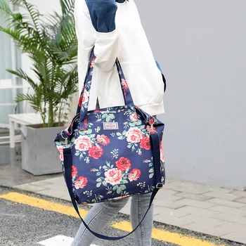 Women Handbag Waterproof Flower Printed Nylon Portable Casual Big Size Tote Beach Nylon Shoulder Messenger Diagonal Handbag
Women Handbag Waterproof Flower Printed Nylon Portable Casual Big Size Tote Beach Nylon Shoulder Messenger Diagonal Handbag