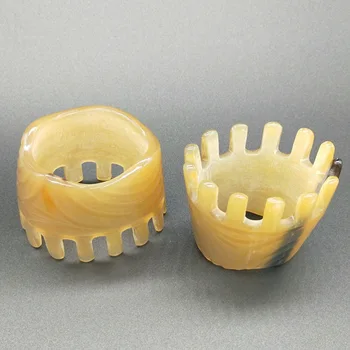 1 Pcs Comb Durable Wide-toothed Natural Portable Horn Comb Massage Comb Smoothing Comb for Ladies Women
1 Pcs Comb Durable Wide-toothed Natural Portable Horn Comb Massage Comb Smoothing Comb for Ladies Women